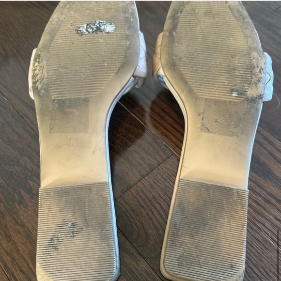 Sandals - Picture 5 of 5